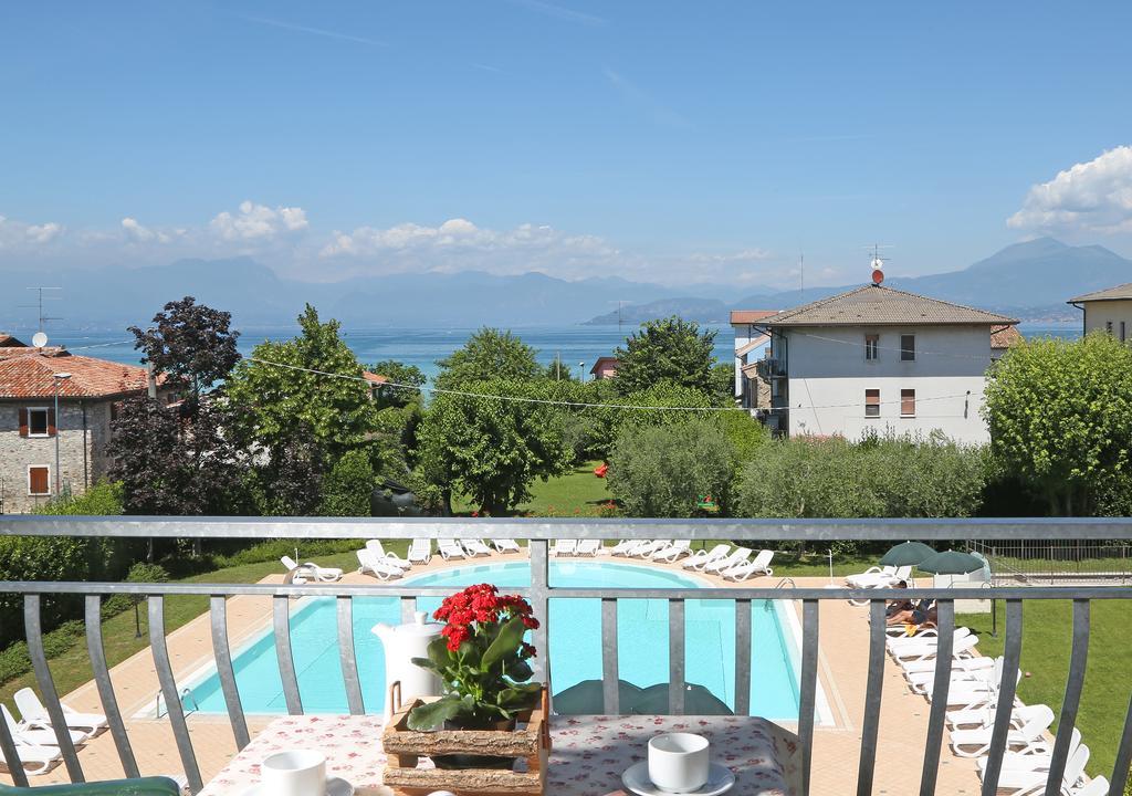 Nettuno Residence Hotel Peschiera del Garda Exterior photo