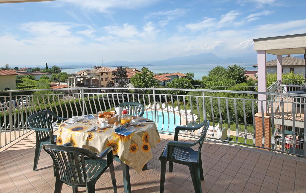 Nettuno Residence Hotel Peschiera del Garda Exterior photo